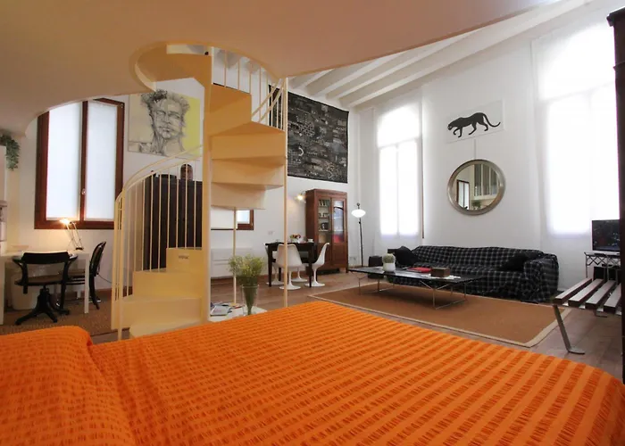 Apartment Design Loft, 400m From Rialto's Bridge Venice